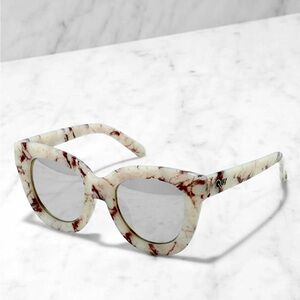 Quay Sugar and Spice Ivory Marble Sunglasses